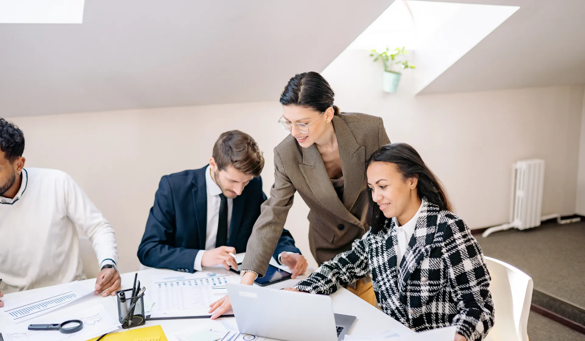 B2B lead generation services - High-ticket acquisition execution lab